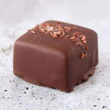 Load image into Gallery viewer, Hawaiian Red Alaea Sea Salt Caramel
